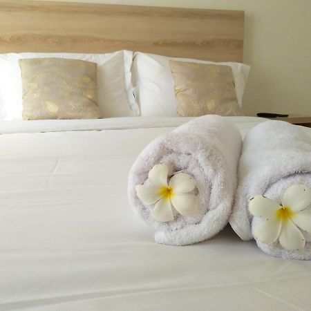 Wika Bali Beach House Jimbaran Eksteriør billede